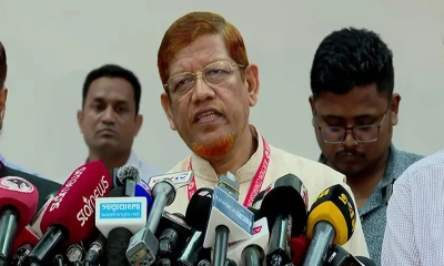 গণভোট নিয়ে পাতানো ফাঁদে পা দেয়ার সুযোগ নেই : আযাদ