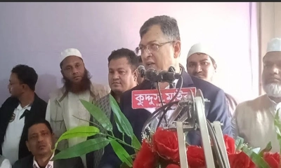জুলাইযোদ্ধা আহছান হাবিবের কবর জিয়ারত করলেন সালাহউদ্দিন