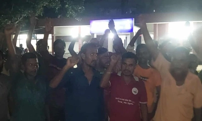 চাঁদা না দেওয়ায় সিএনজি চালককে মারধর, মধ্যরাতে থানার সামনে বিক্ষোভ