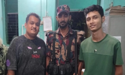 দুই বাংলাদেশি যুবককে বিজিবির কাছে ফেরত দিল বিএসএফ