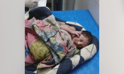 রাতের আঁধারে রাস্তার পাশে ফেলে যাওয়া নবজাতক উদ্ধার