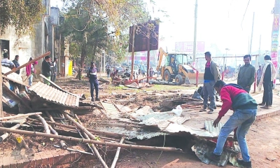 ঝিনাইদহে অবৈধ স্থাপনা উচ্ছেদে যৌথ অভিযান
