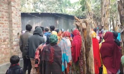 বদলগাছীতে গৃহবধূর ঝুলন্ত মরদেহ উদ্ধার