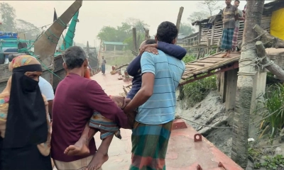 জেলেদের দুপক্ষের মধ্যে সংঘর্ষ, আহত ৪