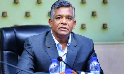 দেশে ফিরেছেন বিসিবি সভাপতি বুলবুল