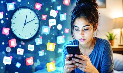 একজন মানুষ দিনে কতবার মোবাইল চেক করে?