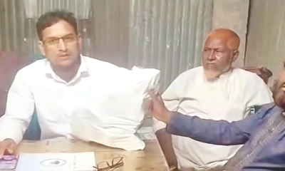 সেই ভিজিএফ কার্ড ফেরত দিলেন বিএনপি নেতারা