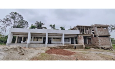 স্কুল ভবন নির্মাণে ব্যাপক অনিয়ম