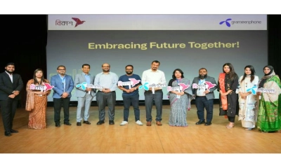বিকাশের মাধ্যমে ফিল্ড ফোর্সের ইন্সেন্টিভ দেবে গ্রামীণফোন