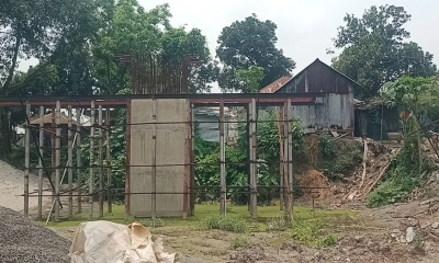 এক বাড়িতে আটকে ৪৩ কোটির সেতু