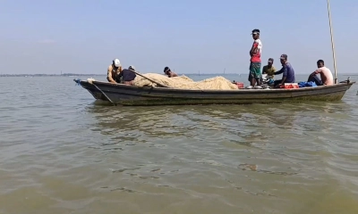 ক্ষোভ নিয়ে হাওরে জেলেরা