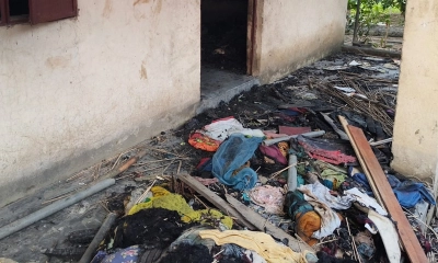 টুঙ্গিপাড়ায় বসতঘরে আগুন দেওয়ার পর স্বামীকে তালাক দিলেন স্ত্রী