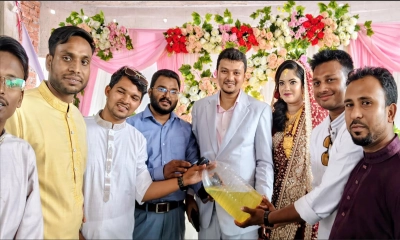গণঅধিকার নেতার বিয়েতে ডিজেল উপহার 