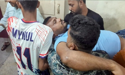 হাতুড়িপেটায় গুরুতর আহত সাংবাদিক
