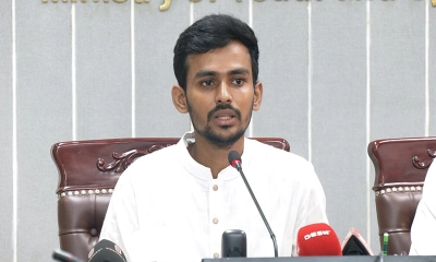 ডাকসু নির্বাচনের সফলতা কামনা করেছেন আসিফ মাহমুদ