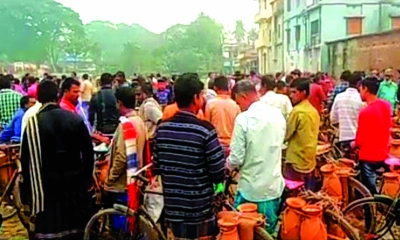 জমে উঠেছে ঝিনাইদহে খেজুর গুড়ের হাট