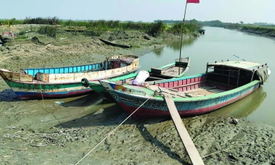 ৯ মাস ধরে বন্ধ খেয়া, ভোগান্তিতে হাজারো মানুষ