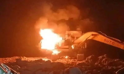 সরকারি খাল খনন প্রকল্পে দুর্বৃত্তদের তাণ্ডব 