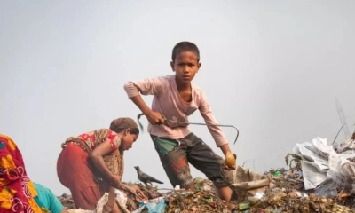 বিশ্বের প্রতি ১৭ শিশুর একজন শ্রমিক