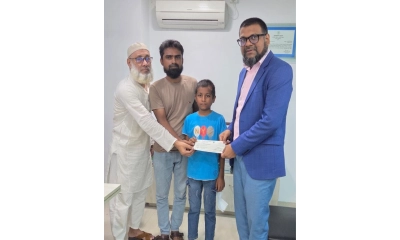 ব্লাড ক্যানসার রোগীর চিকিৎসার্থে শাহ্জালাল ইসলামী ব্যাংক ফাউন্ডেশনের পক্ষ থেকে ১০ লাখ টাকার আর্থিক অনুদান প্রদান