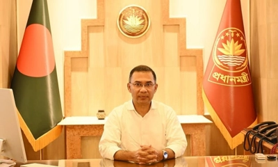 ঈদের ছুটি শেষে সচিবালয়ে কর্মব্যস্ত প্রধানমন্ত্রী