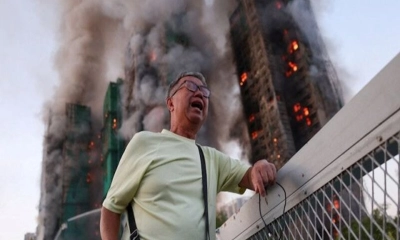 হংকংয়ের অ্যাপার্টমেন্ট ব্লকে আগুন। ছবি- সংগৃহীত