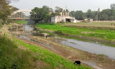 ডাকাতিয়া নদী যেন সরু খাল