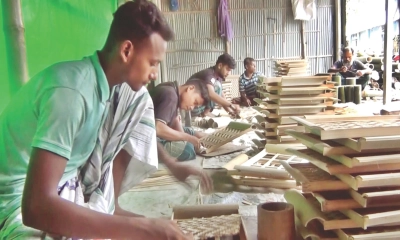 হাজিমুলের বাঁশের পণ্যে বিশ্বজয়  বদলে যাচ্ছে গ্রামীণ অর্থনীতি
