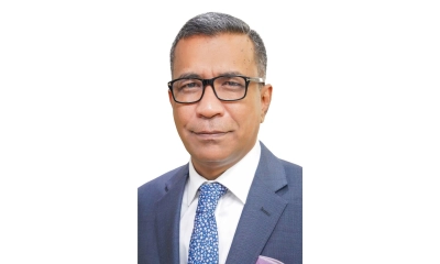 স্ট্যান্ডার্ড ইসলামী ব্যাংকের নতুন ব্যবস্থাপনা পরিচালক রিয়াদ মাহমুদ চৌধুরী