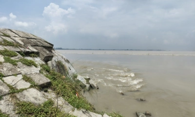 দলিল কারসাজিতে কোটি  টাকার রাজস্ব ঝুঁঁকি