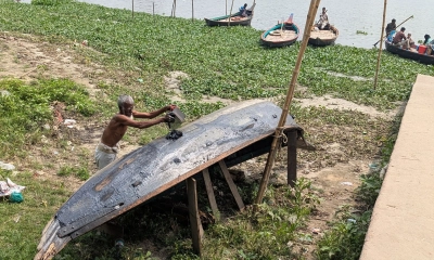 শীতলক্ষ্যার বুকে টিকে  থাকার লড়াই