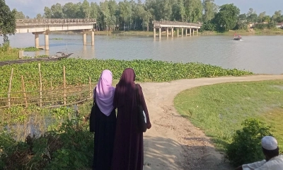 ছয় বছরেও সংস্কার হয়নি সেতু, ভোগান্তিতে লক্ষাধিক মানুষ
