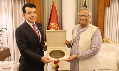 প্রধান উপদেষ্টার সঙ্গে আইসেস্কো মহাপরিচালকের বৈঠক 
