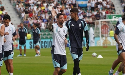 লুয়ান্ডায় মেসি মুগ্ধতা