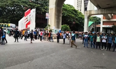 শেকৃবি শিক্ষার্থীদের ব্লকেড, আগারগাঁওয়ে যান চলাচল বন্ধ