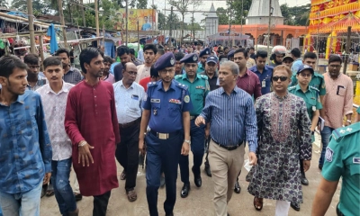 আ.লীগ নিষেধাজ্ঞা শিগগিরই প্রত্যাহার হচ্ছে না: আইন উপদেষ্টা
