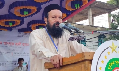 বক্তব্য দেন ইসলামী আন্দোলন বাংলাদেশের প্রেসিডিয়াম সদস্য অধ্যাপক আশরাফ আলী আকন। ছবি- রূপালী বাংলাদেশ