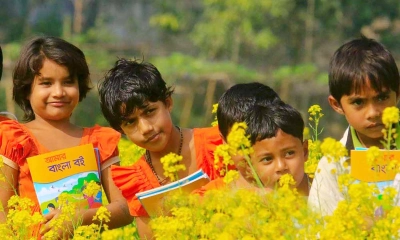কবে বই পাবে প্রাথমিকের শিক্ষার্থীরা, জানালেন গণশিক্ষা উপদেষ্টা