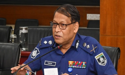 আইজি বাহারুলের বরখাস্ত চেয়ে প্রধান উপদেষ্টাকে চিঠি