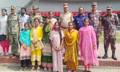 ভারতে ৩ বছর কারাভোগ শেষে দেশে ফিরল বাংলাদেশি ৬ নারী