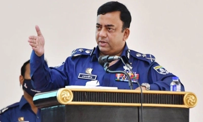 যেভাবে দেশ ছেড়েছিলেন বেনজীর আহমেদ 