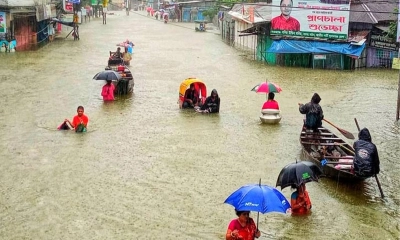 ৭২ ঘণ্টার মধ্যে পানিতে ভাসতে পারে ১০ জেলা, সতর্কতা জারি