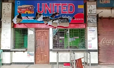 কাউন্টার হামলা-ভাংচুর, ৯ ঘণ্টা পর বাস চলাচল শুরু