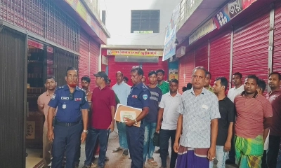 চাঁদপুরে স্বর্ণের দোকান থেকে কারিগরের লাশ উদ্ধার, মৃত্যু নিয়ে রহস্য