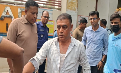 এন মোহাম্মদের কারখানায় সংবাদ সংগ্রহে  গিয়ে হামলার শিকার দুই সাংবাদিক