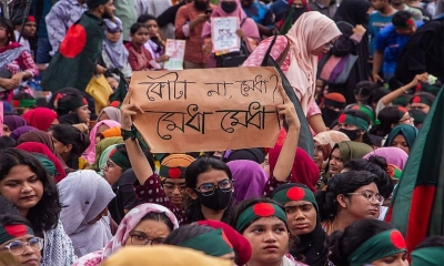 ইস্পাত কঠিন সেই ঐক্য এখন কোথায়