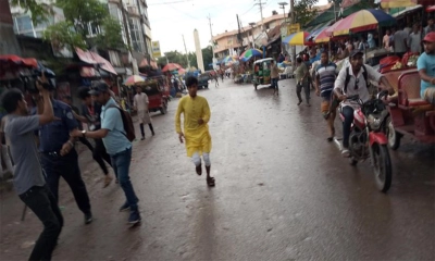 উপদেষ্টা আসিফের সমর্থকদের ওপর কুমিল্লায় হামলা, অভিযোগ বিএনপি নেতাকর্মীর বিরুদ্ধে