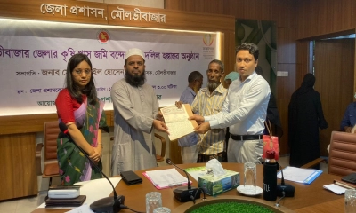 মানবিক প্রশাসনের রূপকার  ডিসি ইসরাইল হোসেন