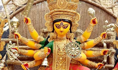 মর্ত্যে আসবে দেবী দুর্গা, সাজ সাজ রব