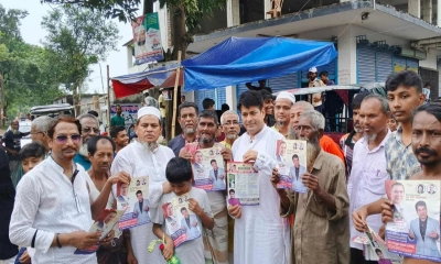 বিএনপির তথ্য সংগ্রহ কমিটির সদস্য ও নওগাঁ সরকারি কলেজ শাখা ছাত্রদলের প্রতিষ্ঠাতা সভাপতি মাহবুবুর রহমান ডাবলু।